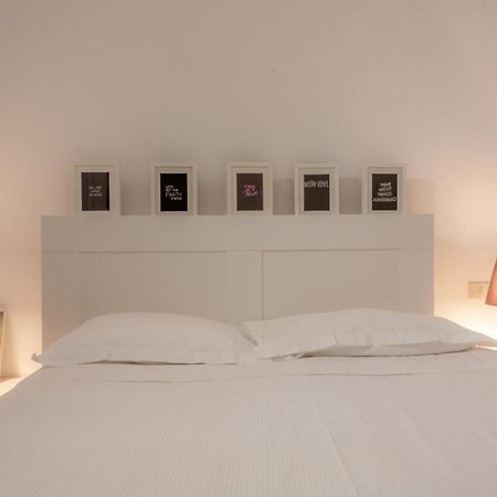Апартаменти Bnbutler - Vigevano, 13 - A Due Passi Dalla Darsena Мілан Екстер'єр фото