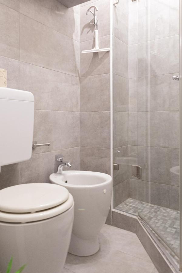 Апартаменти Bnbutler - Vigevano, 13 - A Due Passi Dalla Darsena Мілан Екстер'єр фото